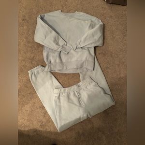 Aritzia tna sweatsuit